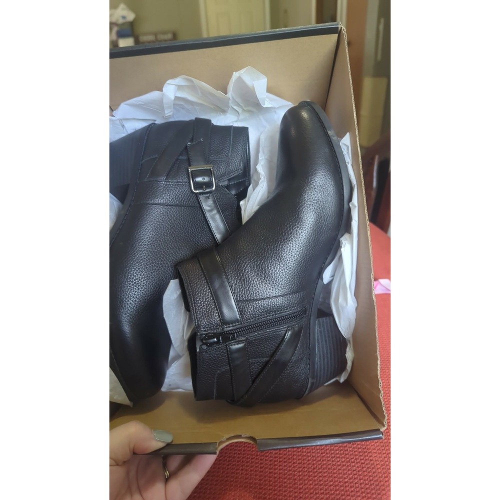 Vionic Black Pebbled Leather Buckle Ankle Boots Block Heel Side Zip - Picture 8 of 11